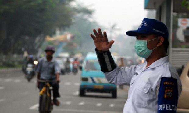 Sudah Tak Sehat, 13.627 Warga Riau Terpapar ISPA Akibat Kabut Asap