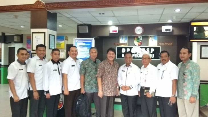 Kunjungi DPM-PTSP Pekanbaru, KPK RI : Pelayanan Sudah Bagus, Tapi...