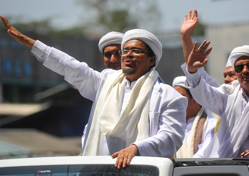 Kepulangan Habib Rizieq Masih Sesuai Jadwal, Ketum PA 212: Tiba di Soetta 09.00 WIB Besok