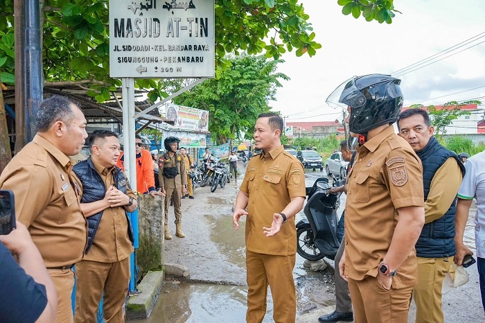 Baru 18 dari 151 Ruas Jalan di Pekanbaru Bisa Ditangani Pemko