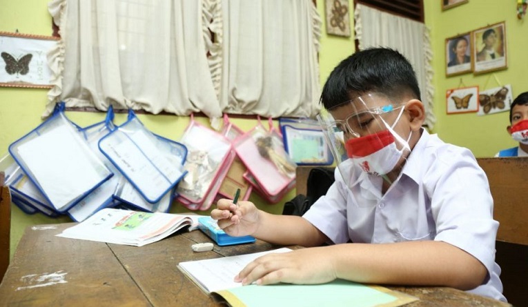 40 Kelurahan di Pekanbaru  Zona Merah, Dinas Pendidikan  Kembali  Hentikan Belajar Tatap Muka