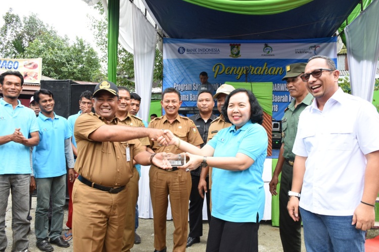 BI Riau Serahkan PBSI untuk Pokdarwis Muagho Gulamo Desa Tanjung Alai Kampar