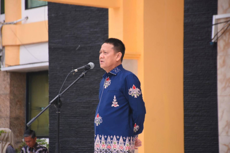 Pj Bupati Kampar Pimpin Apel Gabungan Perdana tahun 2025