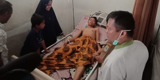 Gawat! Diserang Ular Kobra, 15 Orang Dirawat di Rumah Sakit