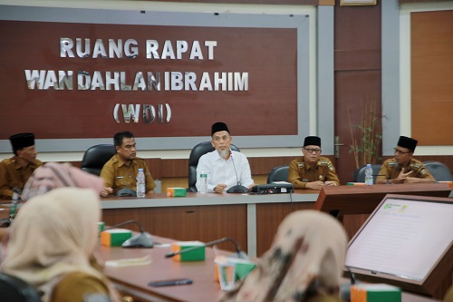 Wali Kota Dumai Pimpin Rapat Khidmat Kebersihan untuk Transformasi Pengelolaan Sampah