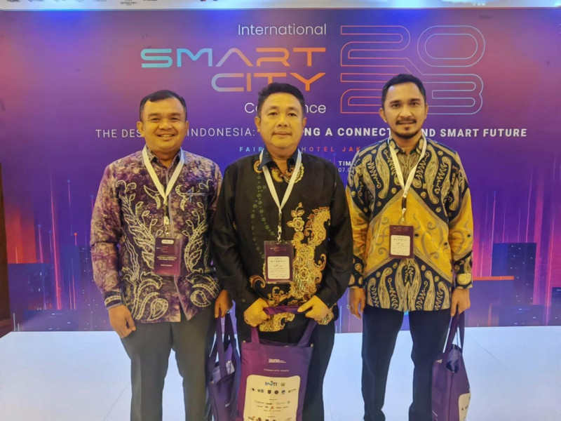Kepala Diskominfotiksan Pekanbaru Hadiri Konferensi Smart City Internasional
