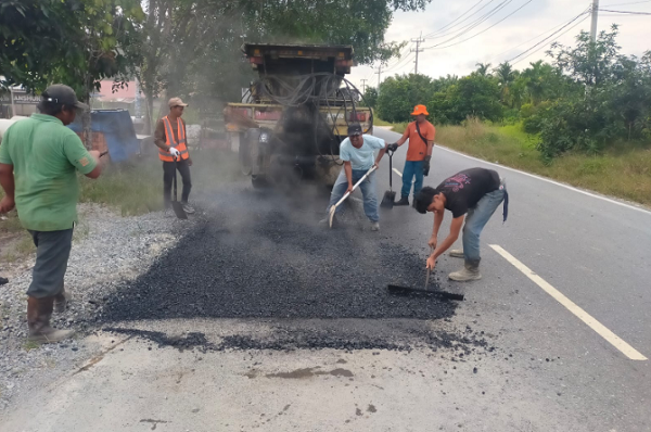 Jelang Ramadhan, PUPR Siak Perbaiki Tiga Ruas Jalan Strategis