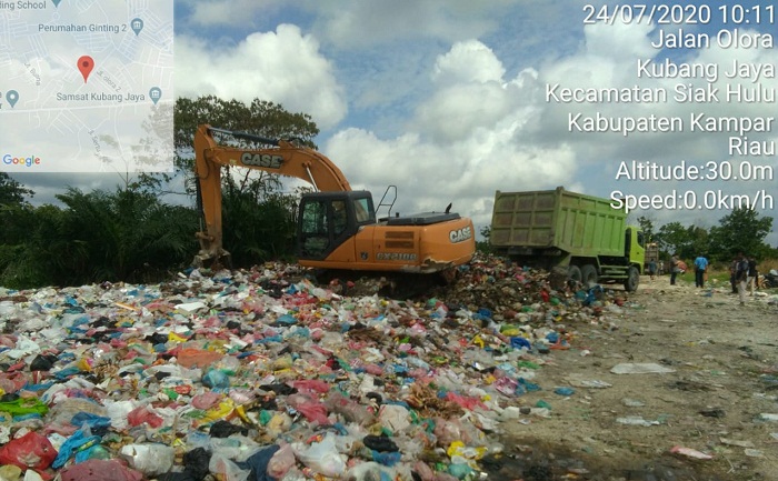 Tanggapi Laporan Masyarakat, Sampah di Jalur Penyangga Bersih dalam Sehari
