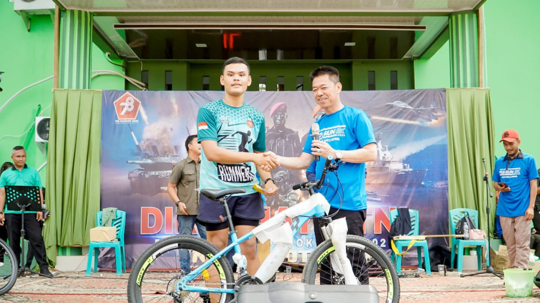 Bupati Rohil Lepas Ratusan Peserta Fun Run 5K Meriahkan HUT ke-78 TNI Oleh Kodim 0321 Rohil