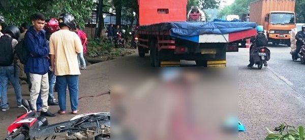 MENGENASKAN... Ragu Berbelok di  Jalan SM Amin Ujung, Dua Wanita Tewas Dihantam Truk Hino