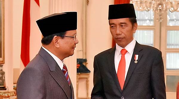 Jokowi Diprediksi Tidak Akan Gantikan  Prabowo Subianto dari Jabatan Menteri Pertahanan, Siapa Sangka Ini Alasannya...