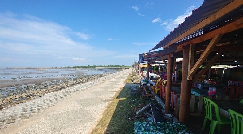 Empat Destinasi Wisata Pantai Populer Bengkalis yang Bisa Dikunjungi Wisatawan