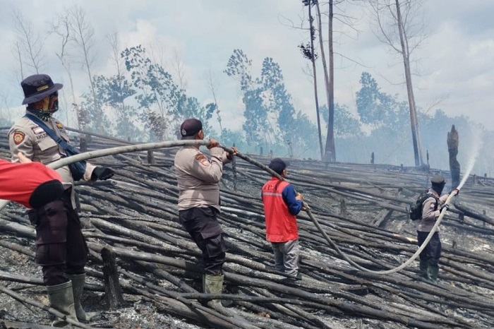 Kebakaran Kilang Pertamina Dumai Sudah Berhasil Dikendalikan