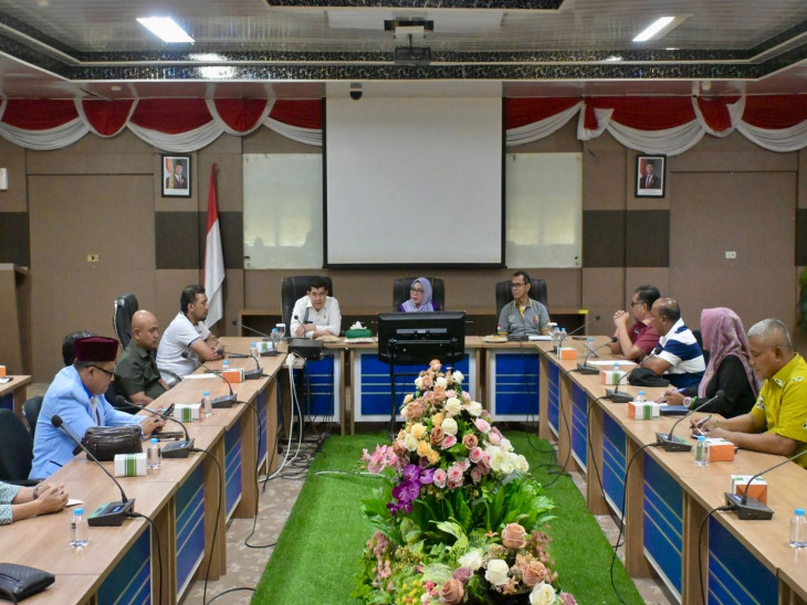 Wabup Kampar Pimpin Pertemuan Persiapan Peringatan May Day Tahun 2026