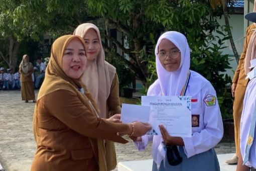 Pelajar Siak Raih Medali Emas di Ajang OSN Kedokteran Dasar