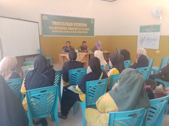 Kodim 0321/Rohil Melakukan Penyuluhan Stunting