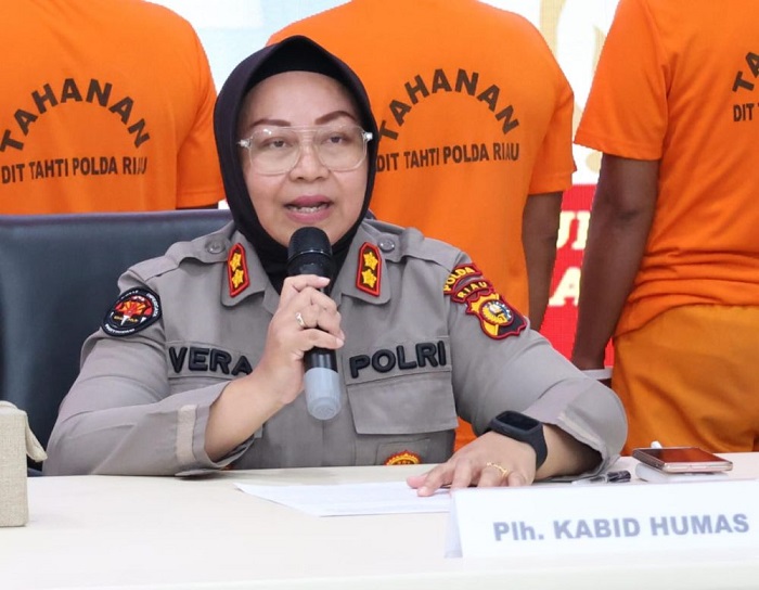 Kapolri Mutasi  Dua Pejabat Utama dan 4 Kapolres di Polda Riau