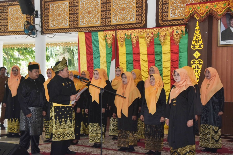 Puan LAM-R Bengkalis Resmi Dilantik, Bupati Hj. Kasmarni Ucapkan Tahniah dan Ajak Perkuat Peran Perempuan