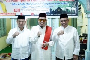 Hadir Bersama Ustazd Bombom di Aur Sati, Pj. Bupati Kampar Sampaikan Makna dan Lanjutkan Perjuangan Nabi dan para Pahlawan.