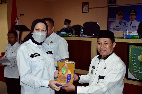 Bupati Rezita Buka Rakor Pembangunan Bersama Camat, Lurah dan Kades se-Inhu
