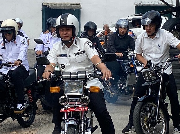 Wako Pekanbaru Pantau Kondisi Kota, Bawa Kepala OPD Keliling Pakai Motor