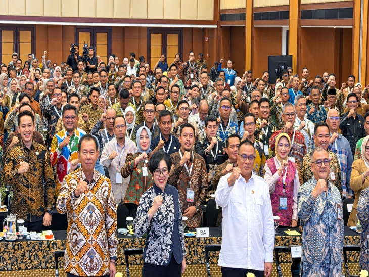 Bupati Kampar Hadiri Workshop Tata Kelola Nilai Ekonomi Karbon, Perkuat Komitmen Pengendalian Emisi dan Pembangunan Berkelanjutan