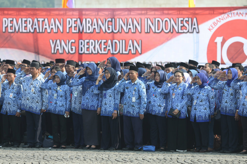 BREAKING NEWS...Mulai 1 Januari 2020,  PNS- PNS Ini  Boleh  Ngantor di Rumah