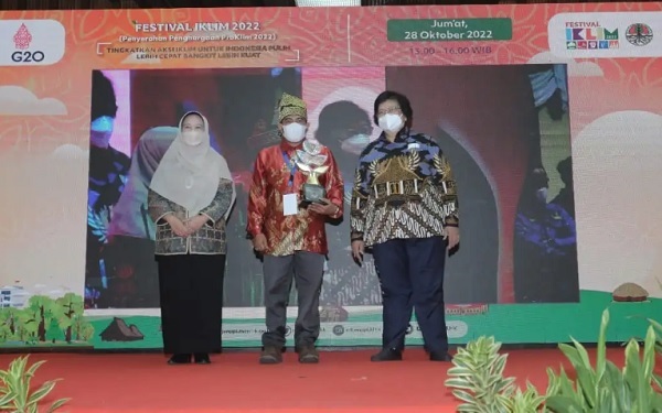 Kampung Teluk Lancang Raih Penghargaan Proklim 2022 Dari KLHK