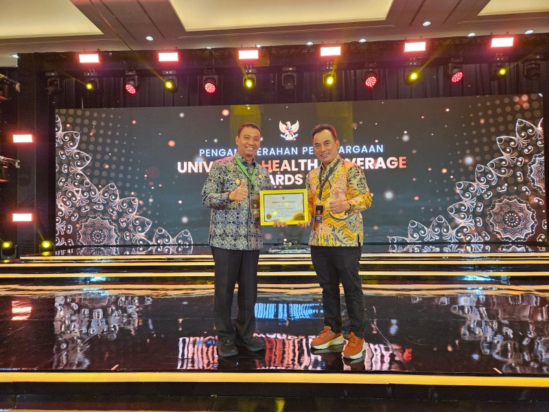 Wawako Pekanbaru Terima Langsung UHC Awards 2026 Kategori Madya