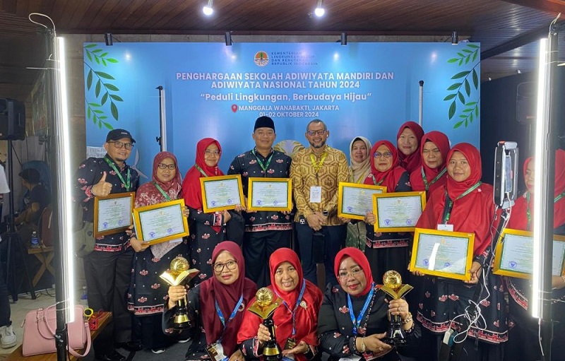 KEREN! Siak Borong Penghargaan Adiwiyata Nasional dan Mandiri 2024