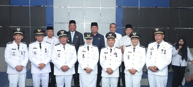 Pelantikan Pejabat Eselon III dan IV Pertama di Masa Kepemimpinan Anton dan Poti
