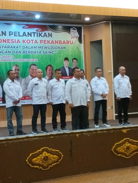 Ketua DPW Tani Merdeka Indonesia Provinsi Riau Lantik Pengurus DPD TMI Kota Pekanbaru
