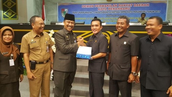 Pemko dan DPRD Pekanbaru Gesa Penyusunan Ranperda Tera Ulang