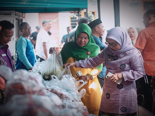 Wabup Misharti Buka GPM di Desa Petapahan Jaya