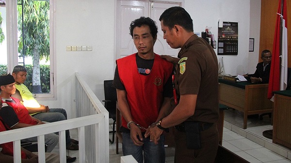 Ditangkap Bawa 50 Kilogram Sabu, Ade Kurniawan Divonis Mati