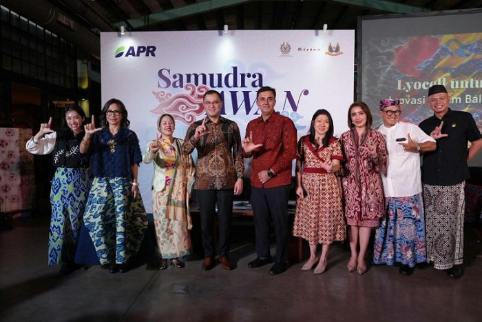 Gelaran 'Samudera Awan', APR Perkenalkan  Lyocell Berkelanjutan ke Dunia  Batik Indonesia