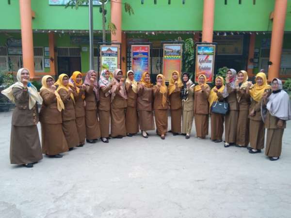 SDN 17 Buka Klinik Quran dan Program Salat Dhuha