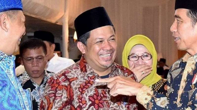Tak Kenal Orang Disekitarnya, Fahri Hamzah Ibaratkan Jokowi Seperti 'Kucing yang Dikelilingi Srigala'