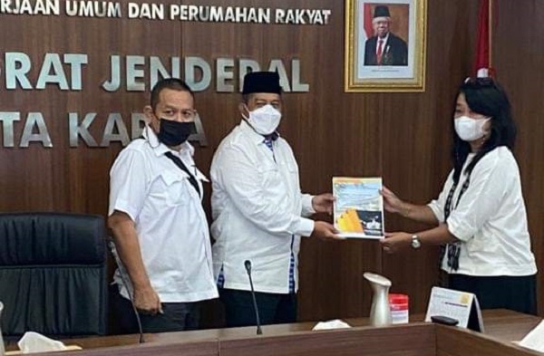 Bupati  Siak dan Kadis PU Tarukim Temui Dirjen Cipta Karya Kementrian PUPR, Ajukan Proposal Air Bersih dan Penataan Pemukiman Kumuh
