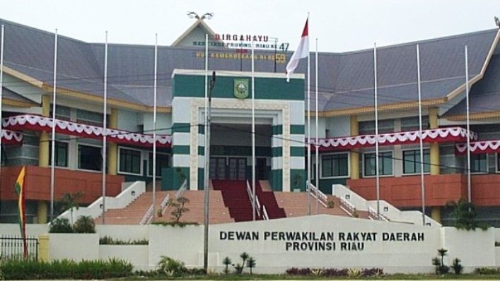 Ini Dia Tiga Nama Pengganti Ketua DPRD Riau dari Golkar