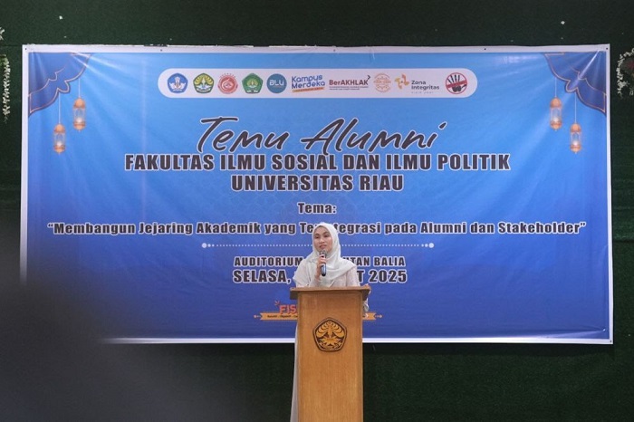 Silahturahmi dengan Sivitas Akademika FISIP Unri, Ketua TP PKK Riau : Ini Kampus yang Membentuk Karakter Saya