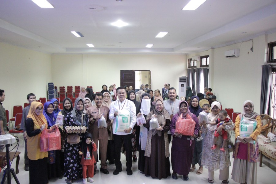 DKP Salurkan Bantuan untuk Keluarga Terdampak Stunting di Tenayan Raya