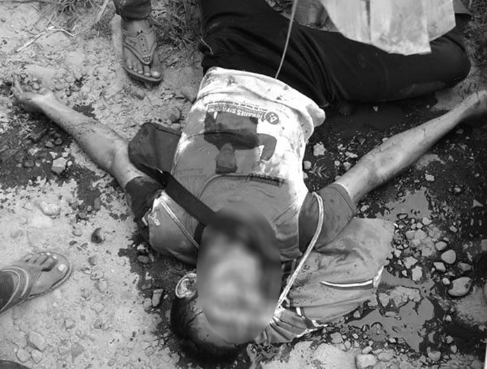 Ngeri! Kondisi Leher Nyaris Putus, Sosok Mayat Pria Berlumuran Darah Hebohkan Warga 