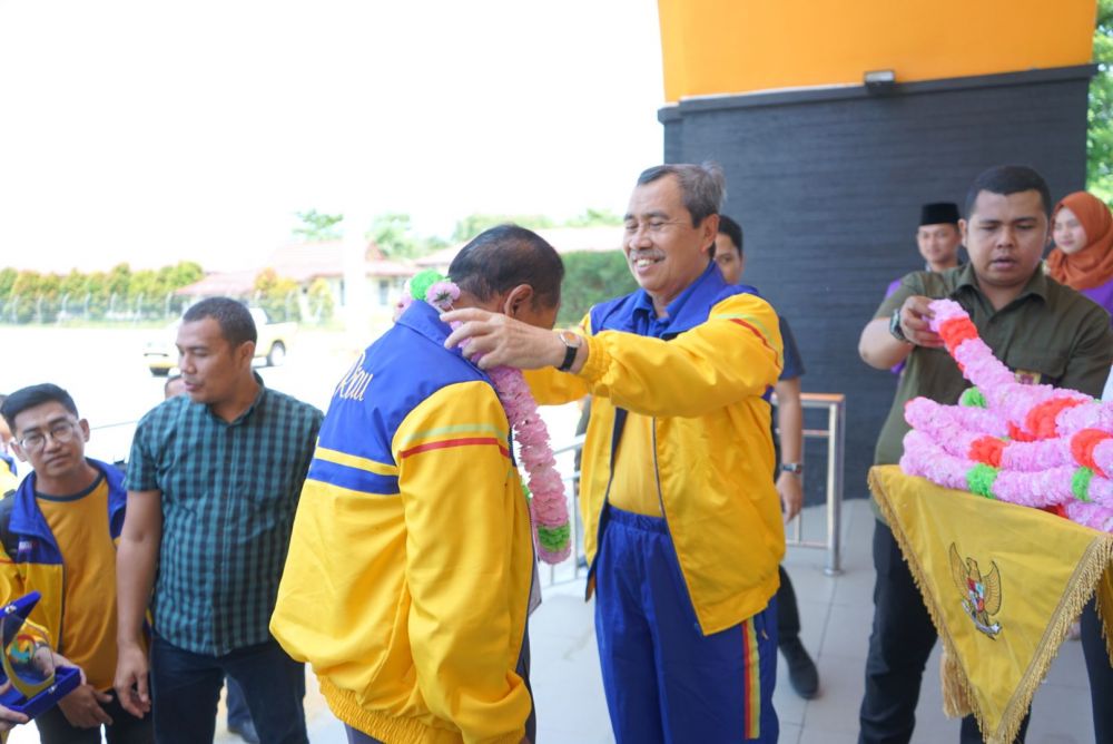 Juara Umum Porwil X Sumatera di Bengkulu, Gubri Sambut Kepulangan Kontingen Porwil Riau