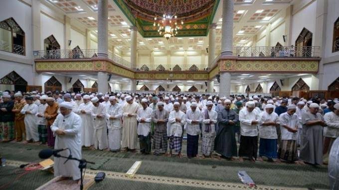 Ada Pandemi Corona, Fatwa Muhammadiyah: Tak Perlu Tarawih di Masjid 