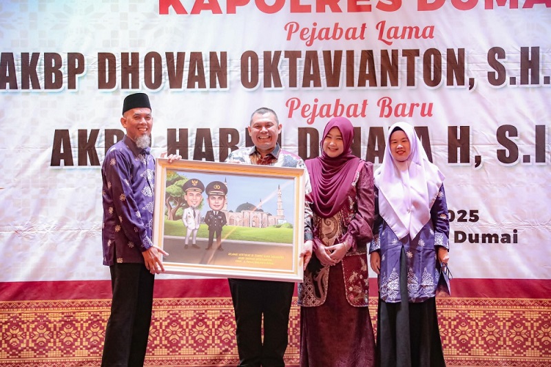 Wali Kota Paisal  Hadiri Kenal Pamit Kapolres Dumai
