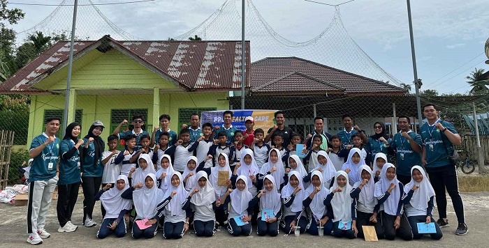 Mahasiswa PPG Unri Sosialisasikan Olahan Makanan Sehat dan Permainan Tradisional