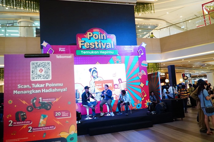 Telkomsel  Gelar  Poin Festival 2023 di Living World Pekanbaru