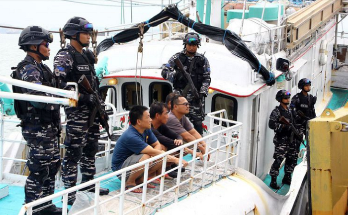 NGERIII...Kapal Berbendera Singapura Diamankan, Ternyata Bawa 1 Ton Sabu, Nilainya Capai Rp 1,5 Triliun