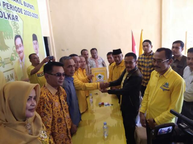 Daftar ke Golkar, Sari Antoni SH, Tetap Ingin Jadi Bupati Rohul